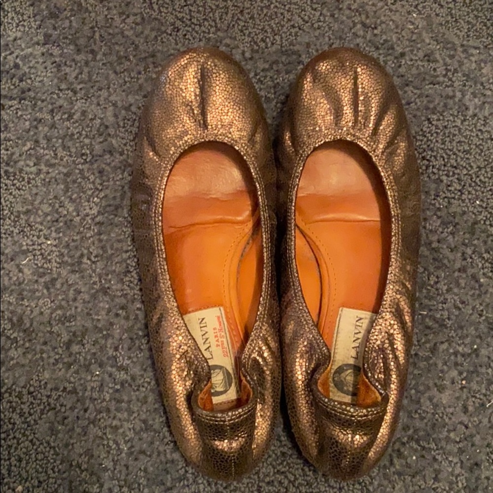 Lanvin size 36 flats good condition